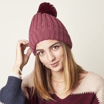 Warm women&#039;s beanie Unicolor|Burgundy Red|Knitted hat|faux fur pompon