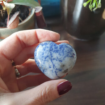 Crystal heart Sodalite|45 mm|Self confidence self respect