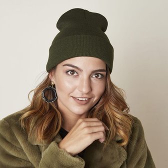 Cute women&#039;s hat Rainbow Colors|Olive green|Knitted beanie