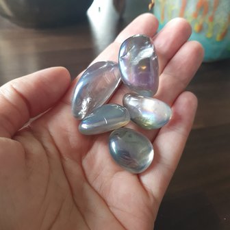 Titanium Aura trommelstenen|2-3cm edelstenen|Set van 5 Regenboog Aura kristallen