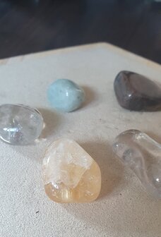 Crystal set Letting Go|Rutilated Quartz, Smoky Quartz, Citrine, Aquamarine, Petrified Wood