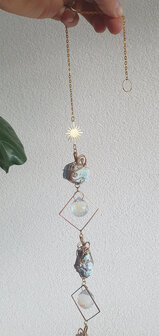 Suncatcher Gia|Amazoniet edelsteen|Handgemaakt lengte 45 cm