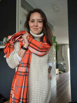 Zachte damessjaal Cute Checks|Oranje geruit geblokt|Wintersjaal
