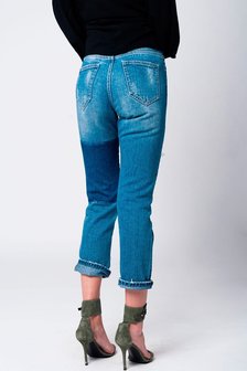 Scarfz-mom-jeans-mom-spijkerbroek-met-doek-en-bloemdetail-embroidery-flower