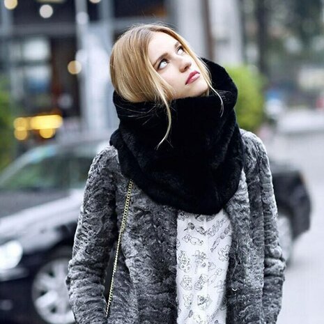 Faux fur tube scarf|Black|Infinity shawl|Fake fur