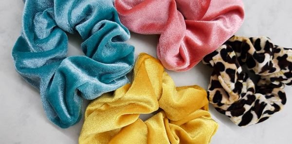 Scrunchie Sweet Velvet|Haarelastiek|Haarwokkel|Geel