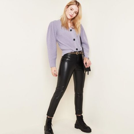 Musthave lederlook broek Cool|Knoopsluiting|Driekwart model