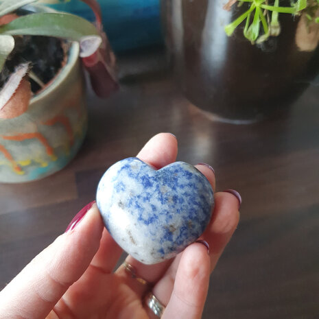 Crystal heart Sodalite|45 mm|Self confidence self respect