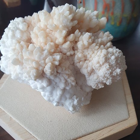 Stalactite with Aragonite|Crystallized gemstone| 95 x 75 x 70 mm