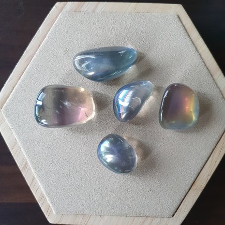 Titanium Aura tumble stones|2-3cm crystals|Set of 5 pieces