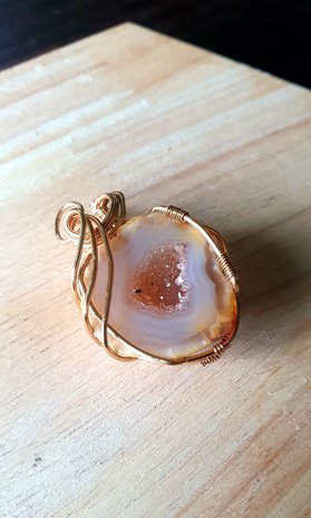 Geode Agate pendant|Rare gemstone jewellery|Gold colored brass