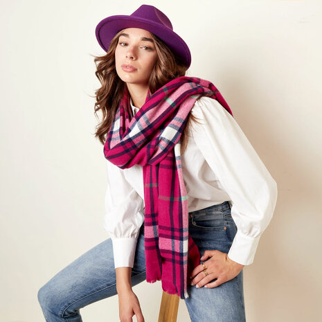 Soft woman's scarf Cute Checks|Checkered|Winter shawl